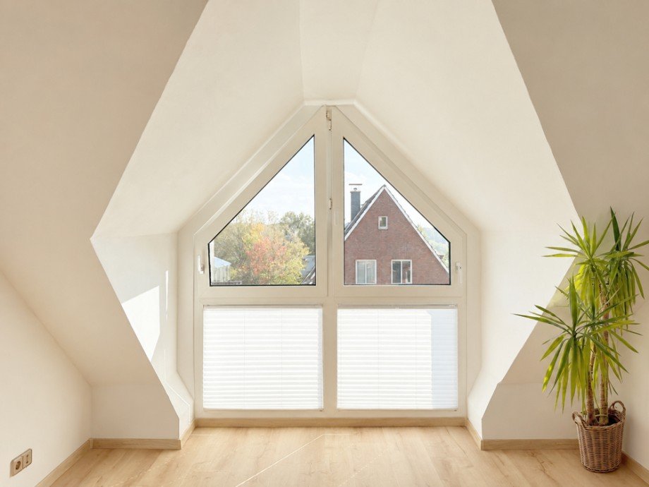 NEU zur Vermietung in Bochum Ober-Dahlhausen - Schlafzimmer - Reuter Immobilien - Immobilienmakler (2) Dachgeschosswohnung Bochum