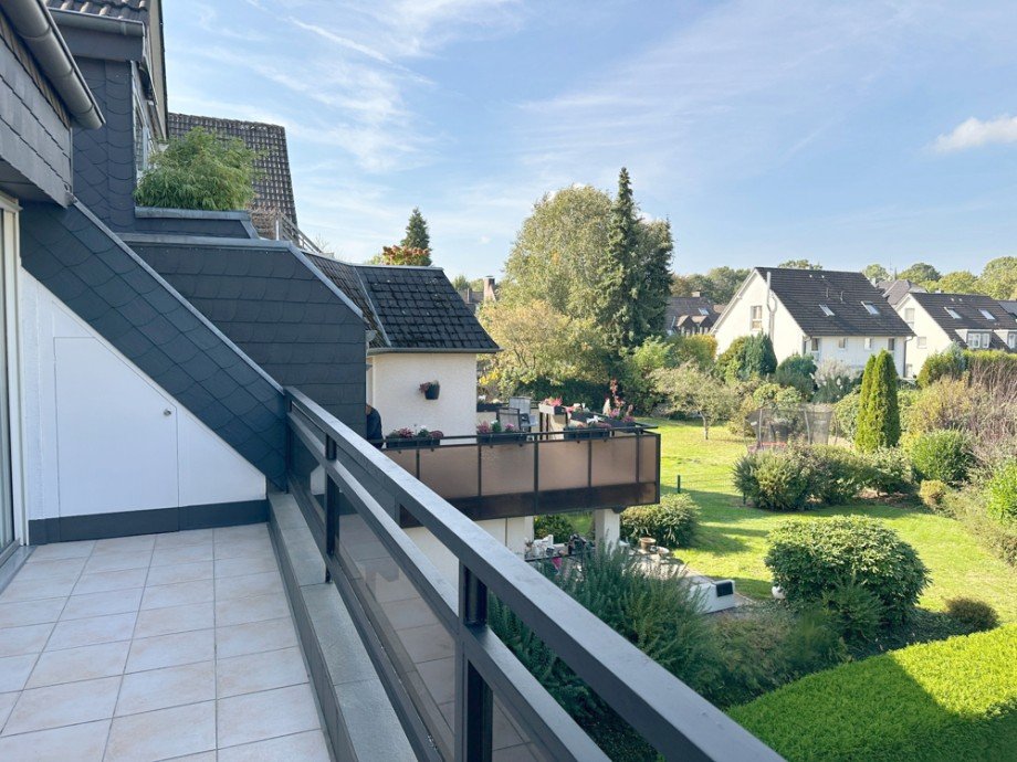 NEU zur Vermietung in Bochum Ober-Dahlhausen - Balkon - Reuter Immobilien - Immobilienmakler (2) Dachgeschosswohnung Bochum