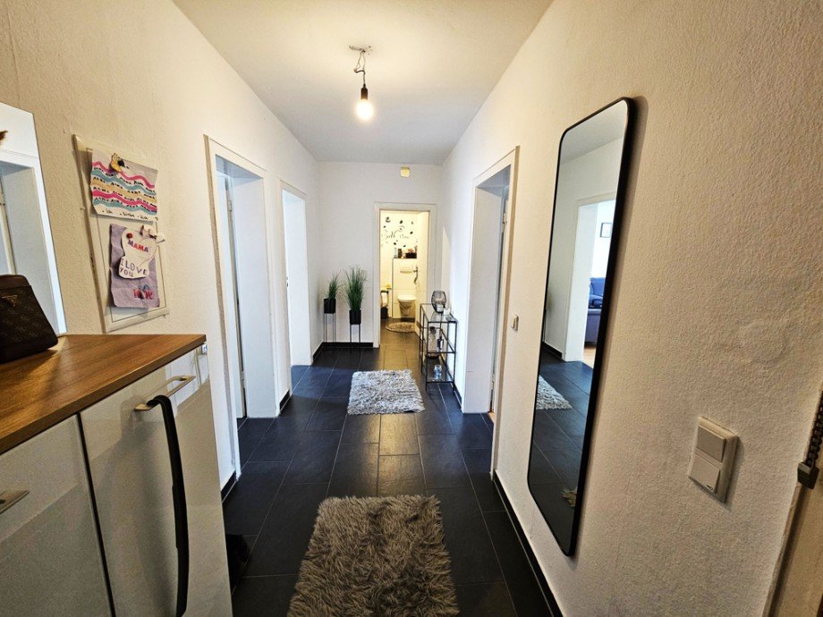 NEU zur Vermietung in Herne Wanne - Diele - Reuter Immobilien - Immobilienmakler Etagenwohnung Herne