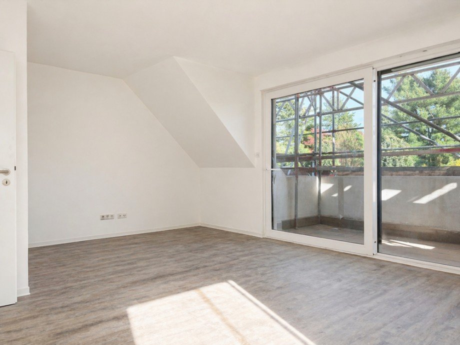 NEU zur Vermietung in Bochum Eppendorf- Wohnzimmer - Reuter Immobilien - Immobilienmakler (3) Etagenwohnung Bochum / Eppendorf