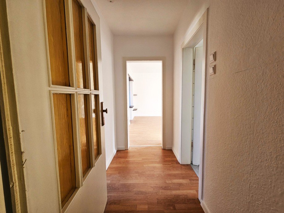 NEU zur Vermietung in Herne-Wanne-Eickel-Bickern - Diele - Reuter Immobilien - Immobilienmakler.jpg Etagenwohnung Herne