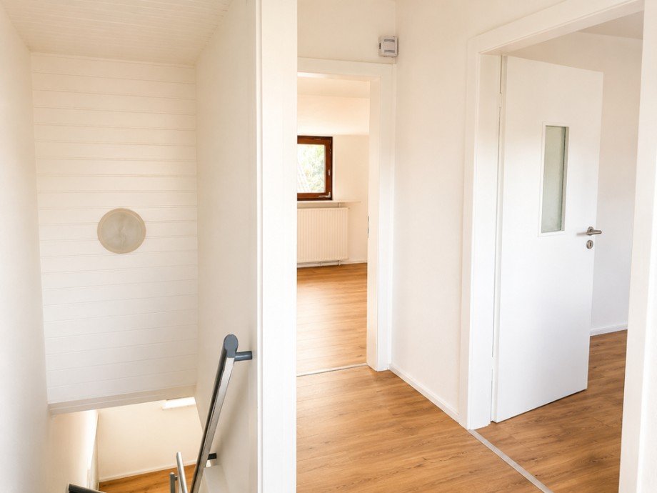 NEU zur Vermietung in Bochum Grumme - Dachgeschoss - Reuter Immobilien - Immobilienmakler Reihenendhaus Bochum
