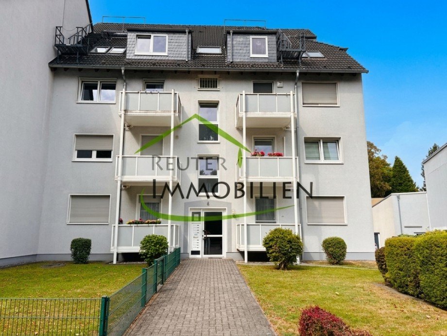 NEU zum Verkauf in Herne-Eickel - Eigentumswohnung - Ansicht - Reuter Immobilien - Immobilienmakle - KI-generiert Etagenwohnung Herne