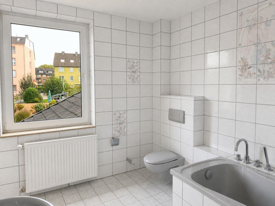 NEU zur Vermietung in Bochum Grumme - Badezimmer - Reuter Immobilien - Immobilienmakler (2) Reihenendhaus Bochum