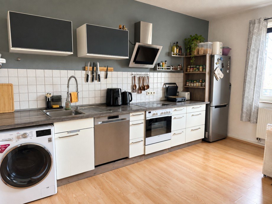 NEU zur Vermietung in Bochum Mitte - K�che - Reuter Immobilien - Immobilienmakler Etagenwohnung Bochum