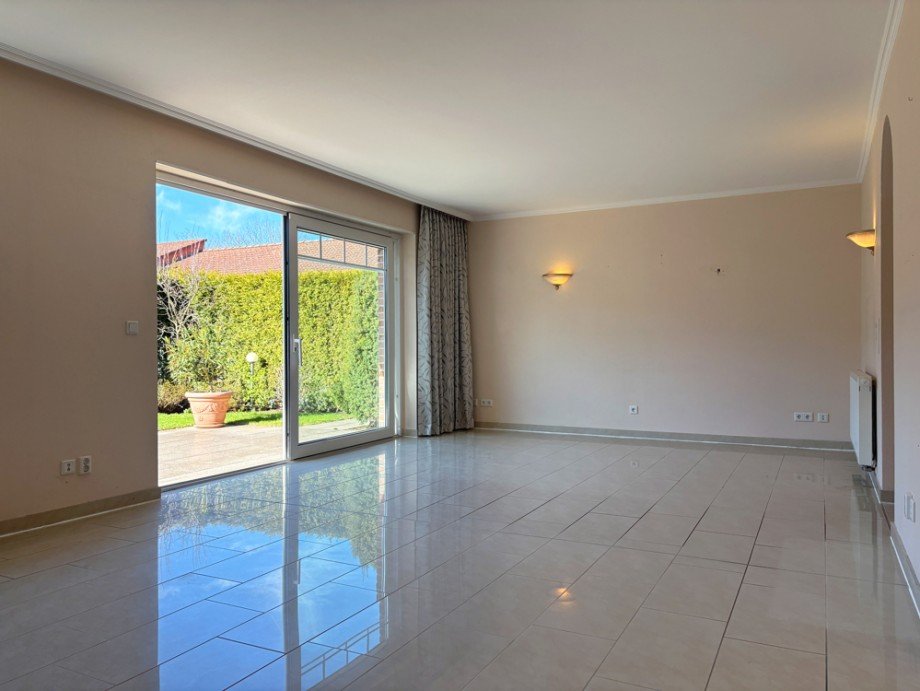 NEU zum Verkauf in Herne Holsterhausen - Einfamilienhaus - Wohnzimmer - Reuter Immobilien - Immobilienmakler (2) Einfamilienhaus Herne / Holsterhausen