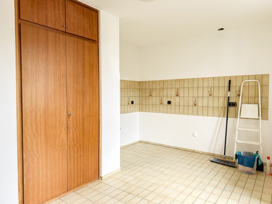 NEU zur Vermietung in Bochum Ehrenfeld - K�che - Reuter Immobilien - Immobilienmakler Etagenwohnung Bochum